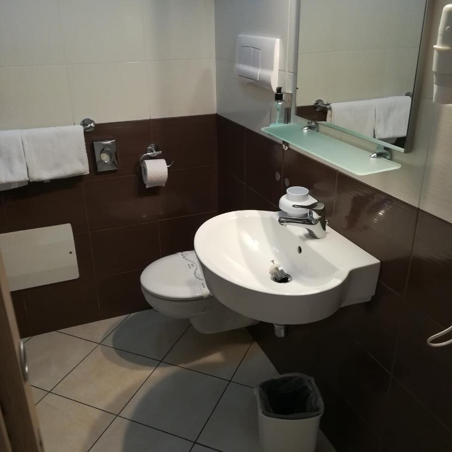 La Locanda Del Mare B&B ลากาเลตตา ภายนอก รูปภาพ