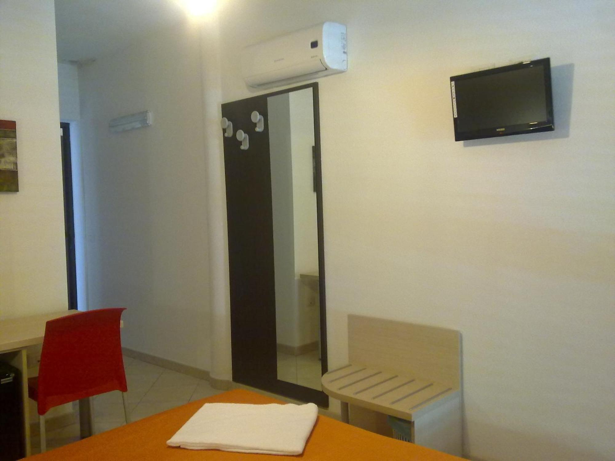 La Locanda Del Mare B&B ลากาเลตตา ภายนอก รูปภาพ
